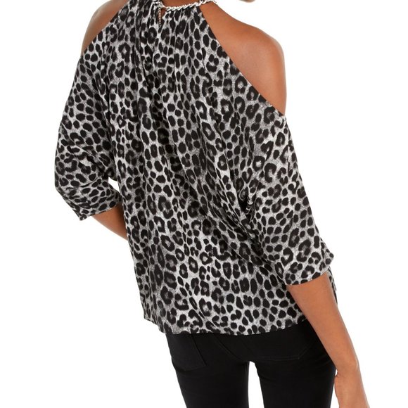 Michael Kors chain-link cold-shoulder leopard top - Picture 5 of 6